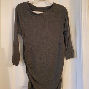 Market and Spruce Olive Maternity Top